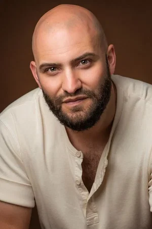  Huw Novelli photo