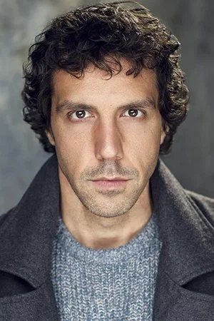 Alex Gaumond photo