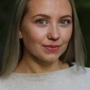  Katrine Lovise Øpstad Fredriksen