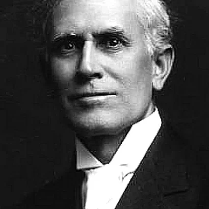  Albert Tavernier