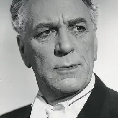  Poul Reumert