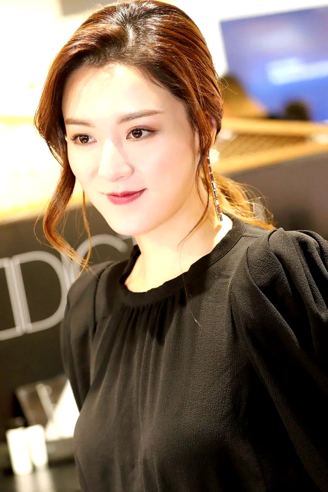  Minyi Wang