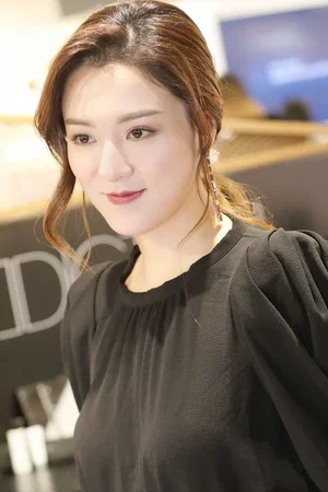  Minyi Wang