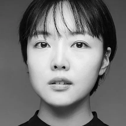  Kang Jin-ah