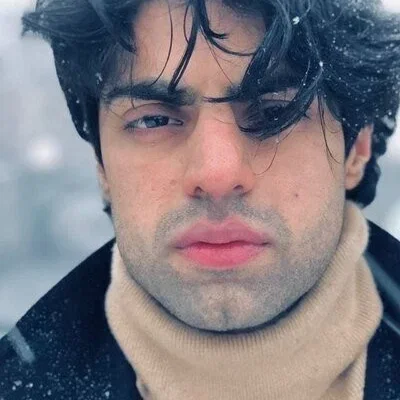  Abhinav Sharma