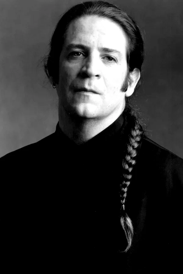  Robert Longo