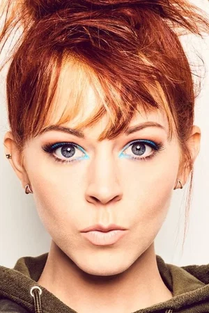 Linda Stirling