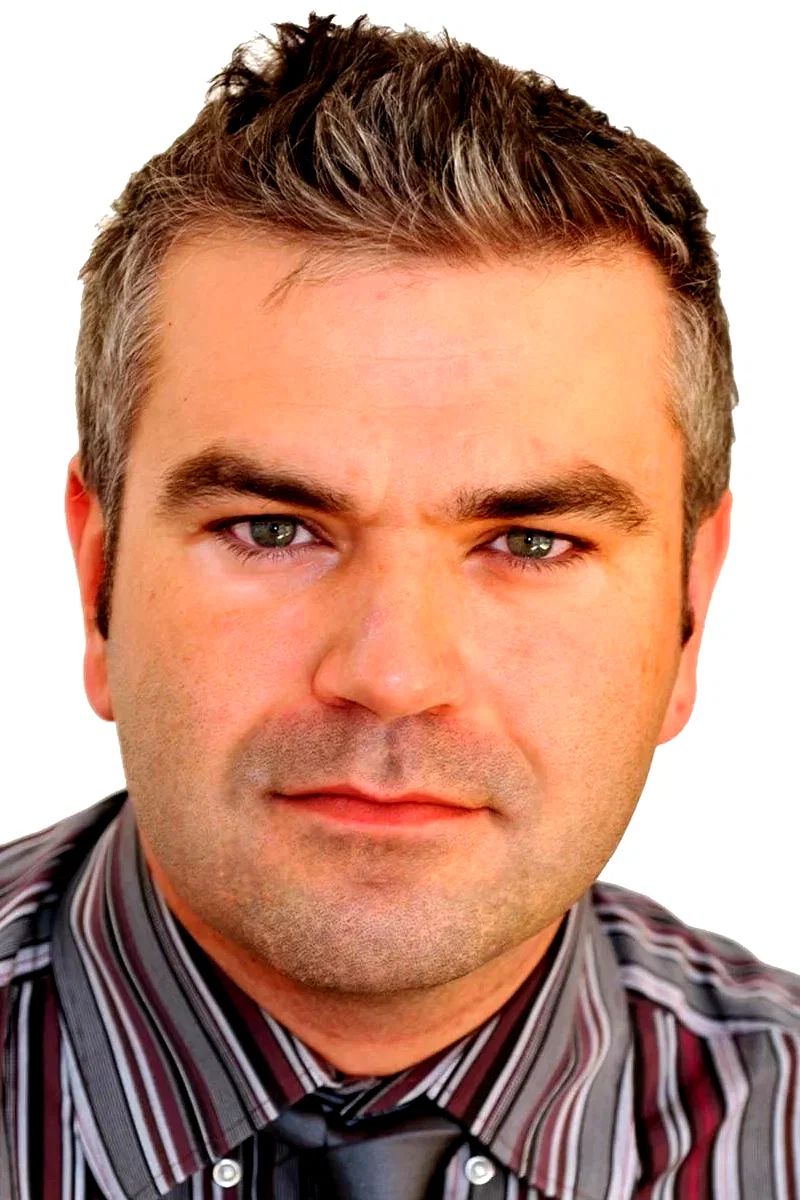 Jonathan  Ford