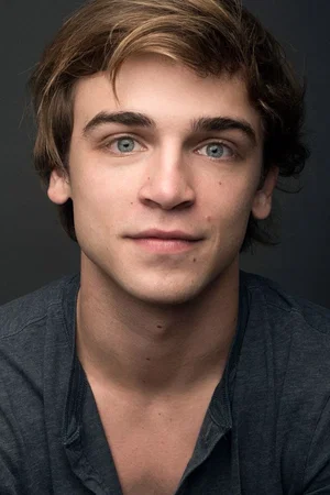  Sean Grandillo