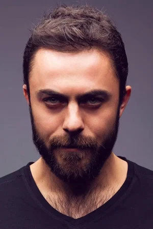  Eren Hacısalihoğlu