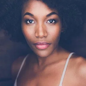 Photo star :  Lauren E. Banks