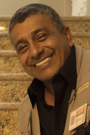  Carlos Valencia photo