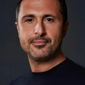 Photo star :  Bülent Tapıcı