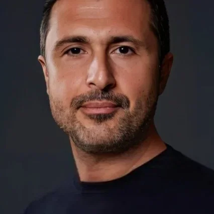  Bülent Tapıcı