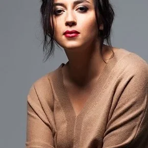 Photo star :  Burcu Gönder