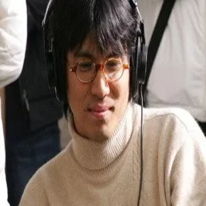 Photo star :  Tae-Yong Kim