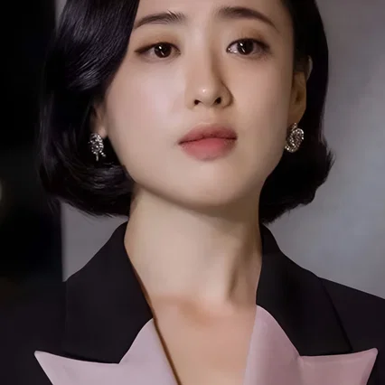  Kim Min Jung