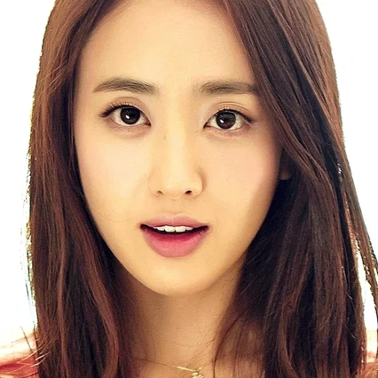  Kim Min Jung