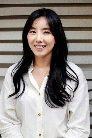  Park Ji-yun photo