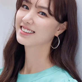 Photo star :   Seo Ji Hye