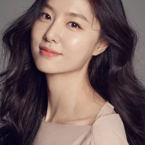 Photo star :   Seo Ji Hye