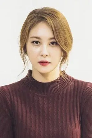  Son Eun-seo