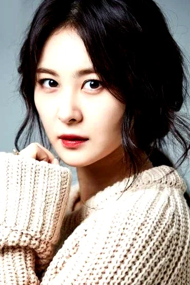  Son Eun-seo
