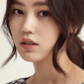 Photo star :  Choi Ri