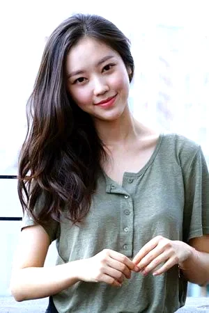  Choi Ri