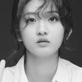 Photo star :  Park Se-hyeon
