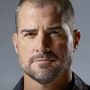 Photo star :  George Eads