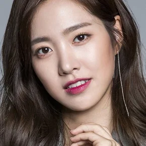 Photo star :  Jin Seo-yeon