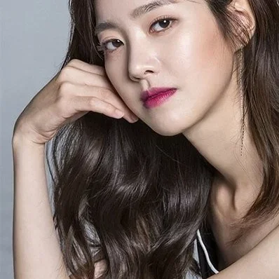  Jin Seo-yeon