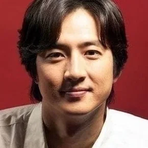 Photo star :  Jeong Jun-ho