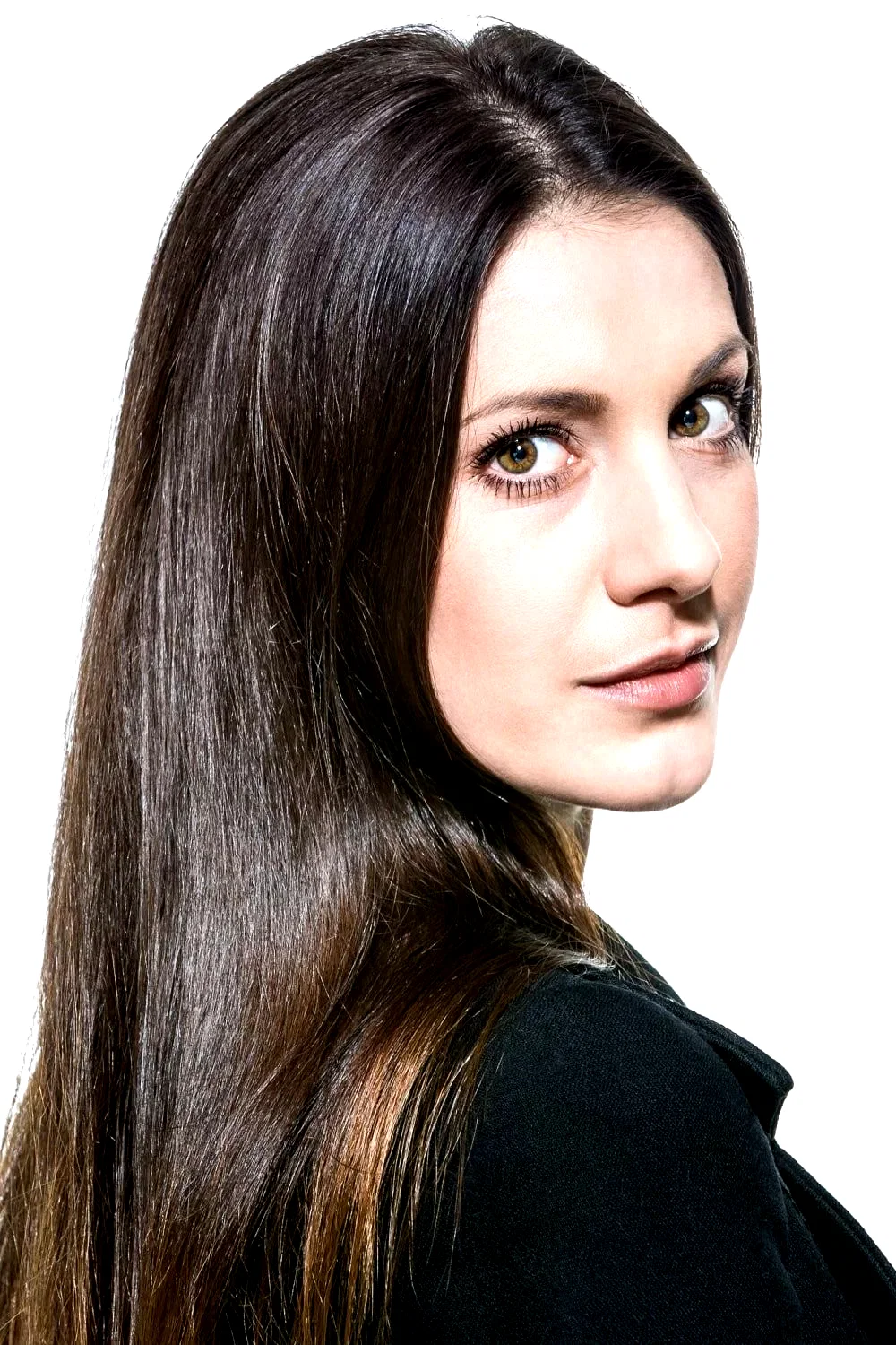  Nina Zanjani