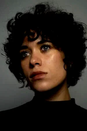  Umi Myers
