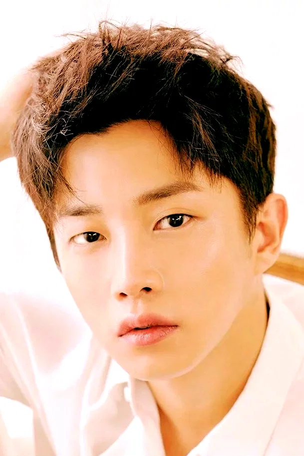  Kim Min Suk 