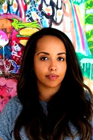  Nadia Latif