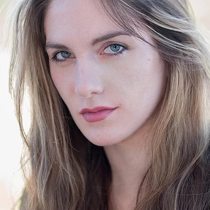 Anna Rezan