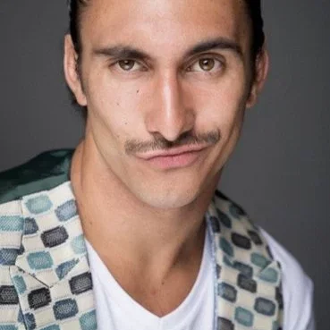  Mauricio Morales