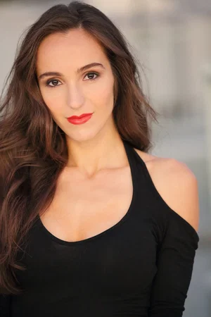  Stephanie Panisello photo
