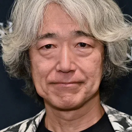  Eiichirô Hasumi