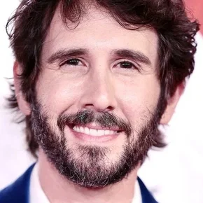 Photo star :  Josh Groban