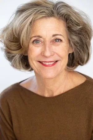  Amy Warner photo