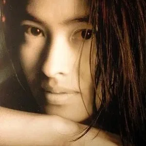  Minako Tanaka