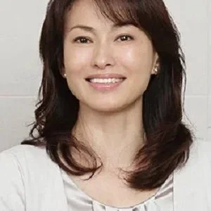  Minako Tanaka