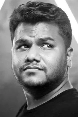  Karthik Shamalan photo