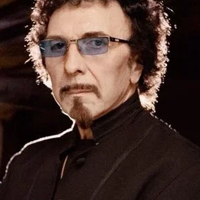 Photo star :  Tony Iommi