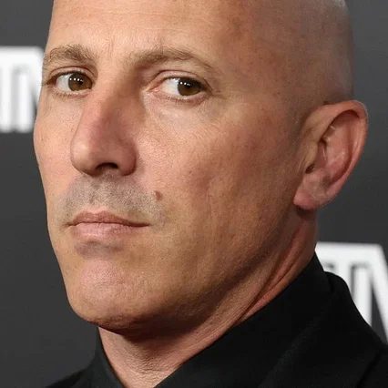  Maynard James Keenan
