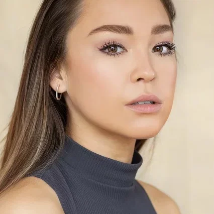 Naomi Tankel